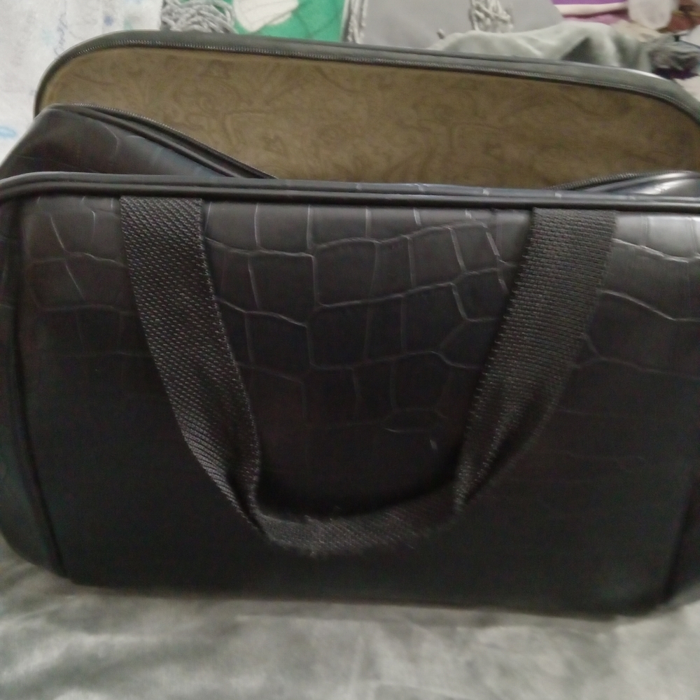 Black and Tan Duffell Bag